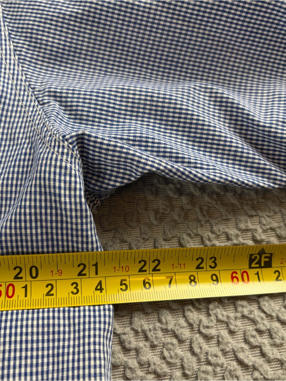 Disney Blue Gingham Button-Up Shirt XL excellent condition! Nice embroidery - Picture 5 of 8